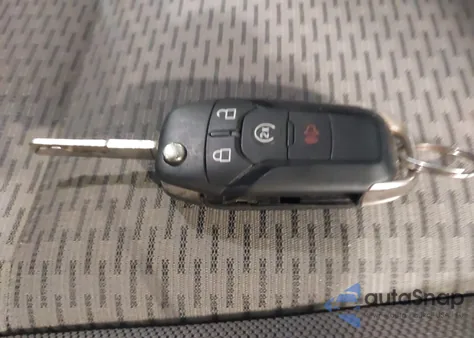 2019 Ford F-150 Xlt z USA, uszkodzony, nr VIN 1FTEW1E57KFD39403